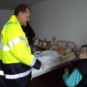 120 de pachete pentru vârstnici, dăruite de CCA